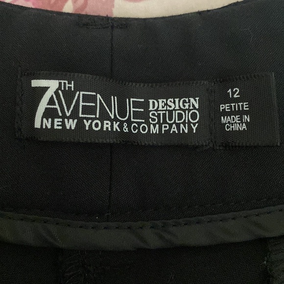 NY&Co. 7th Avenue Design Studio | Black Trouser Pants - Picture 8 of 12
